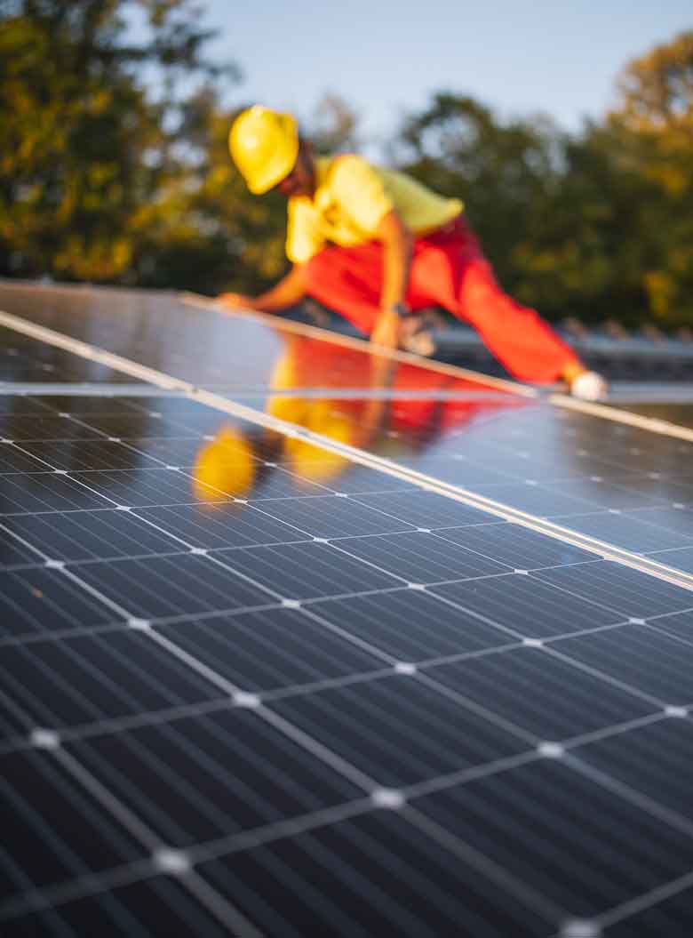 Installazione impianti fotovoltaici e manutenzione ordinaria e straordinaria